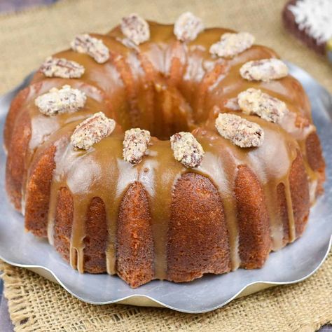 Salted Caramel Kentucky Butter Cake with Bourbon Salted Caramel Butter Cake, Caramel Butter Cake, Caramel Kentucky Butter Cake, Salted Caramel Kentucky Butter Cake, Kentucky Butter Cake Recipe, Easy Butter Cake Recipe, Bourbon Cake, Sweet Potato Pound Cake, Caramel Butter