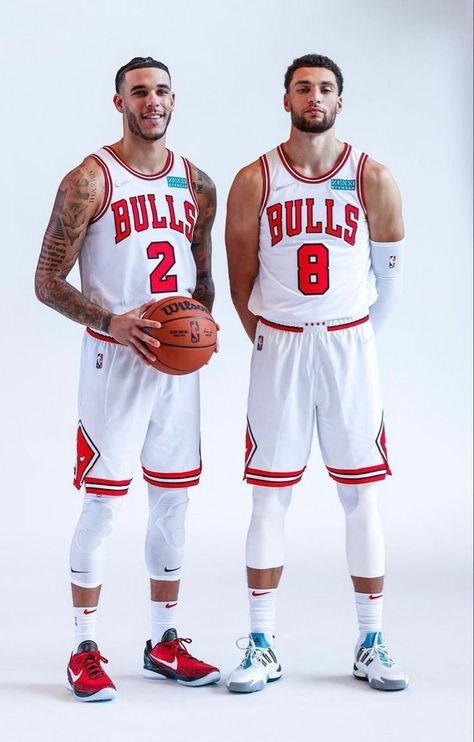 Zach LaVine and Lonzo Ball Basketball References, Basketball Portraits, Ball Brothers, Coby White, Basketball Pictures Poses, Whatsapp Iphone, Basketball Uniforms Design, Zach Lavine, Bulls Basketball