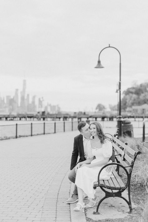 Hoboken Engagement Shoot, Jersey City Engagement Photos, Waterfront Engagement Photos, Hoboken Engagement Photos, Nj Engagement Photos, Engagement Photos Spring, Engagement Photos Tips, Engagement Posing, Hoboken New Jersey