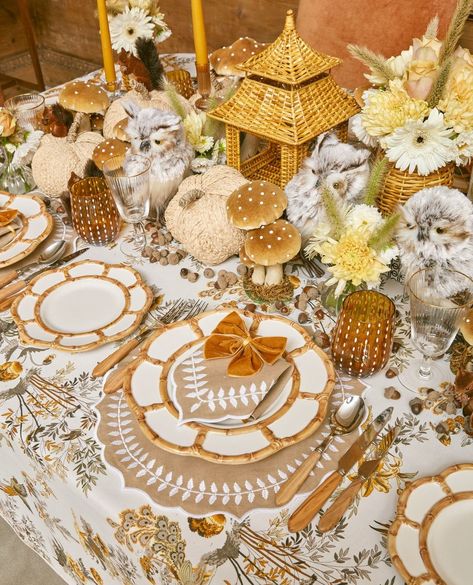 Fs Holidays • Instagram Silk Napkins, Mrs Alice, Starter Plates, Yellow Napkins, Pumpkin Family, Bamboo Cutlery, White Linen Napkins, Feather Wreath, Autumn Table