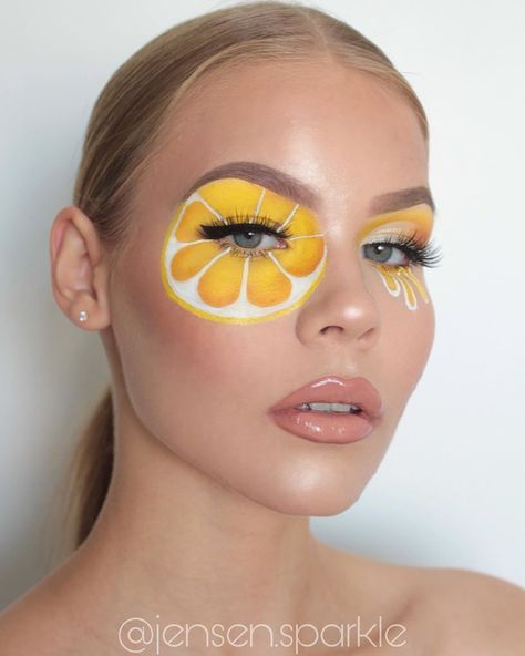 Lemon Face Paint, Orange Face Paint, Lemon Makeup Looks, Oranges Photoshoot, Fruit Inspired Makeup, Fruity Makeup, Fruit Portrait, Lemon Makeup, Fruit Makeup