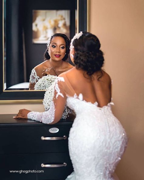 Ghana Wedding, Naija Wedding, African American Fashion, Wedding Portrait Poses, African Wedding Dress, Lace Dress Styles, Bridal Pictures, Bride Magazine, Bella Naija Weddings