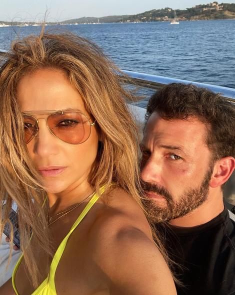 Ben Affleck Tattoo, Ben Affleck And Jennifer Lopez, Anadearmas And Ben Affleck, Ben Affleck And Jennifer Garner, Jlo And Ben Affleck, Love Don't Cost A Thing Jennifer Lopez, Ben And Jen, Ben Affleck Jennifer Lopez, Jennifer Flavin