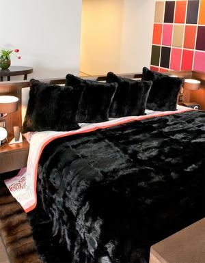 Possum Fur Bed Blankets | NZ Fur Bed Throws | Real Fur Blankets Online Oversized King Quilt, Fur Bed Throw, Faux Fur Comforter, Fur Comforter, Fluffy Comforter, Black Comforter, Fur Bedding, Fluffy Bedding, Sham Bedding