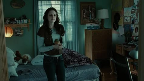 St Helens Oregon, Twilight House, Movie Bedroom, Bella Edward, Twilight Outfits, Vampire Twilight, Twilight Photos, The Twilight Zone, Twilight Film