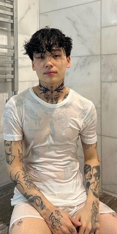 Vlad Hoshin, Asian Tattoos, The Pause, 3d Tattoos, Hot Asian Men, Seoul Korea, 인물 사진, Pretty Tattoos, Attractive People