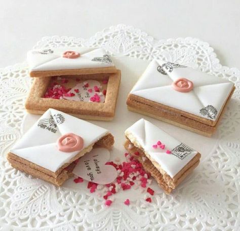 Letter Cookies, Valentines Cookies, 3d Love, 3d Cookie, Torte Cupcake, Creative Cupcakes, Valentines Day Cookies, Pretty Cookies, Fancy Cookies