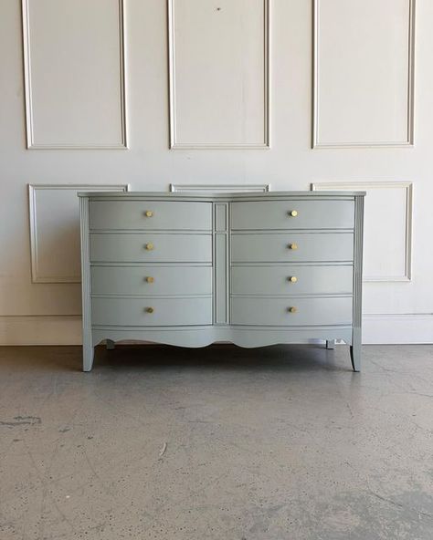 Chris & Jason on Instagram: "Now available. Beautiful solid wood Vintage Dresser that we have professionally sprayed with our durable tinted lacquer done in Unusual Gray by Sherwin Williams. Drawers are dovetailed and glide smoothly. We’ve also updated the piece with new brass hardware. Please also be sure to check out the matching Chest of Drawers posted yesterday. 

$1495

Dimensions: 54”W x 20”D x 34.5”H

Please DM us if interested and be sure FOLLOW us and “share” with any family or friends who may be in need or simply appreciate this gorgeous piece. 

We ship our furniture anywhere in the lower 48 states.

#painteddresser #paintedfurniture 
#raleighinteriordesigner 
#newyorkinteriordesigner #atlantainteriordesigner #dallasinteriordesigner #charlotteinteriors" Unusual Gray, Gray Stained Wood, Dallas Interior Design, Blue Dresser, Vintage Dresser, Painted Dresser, Wood Chest, Grey Stain, Vintage Dressers