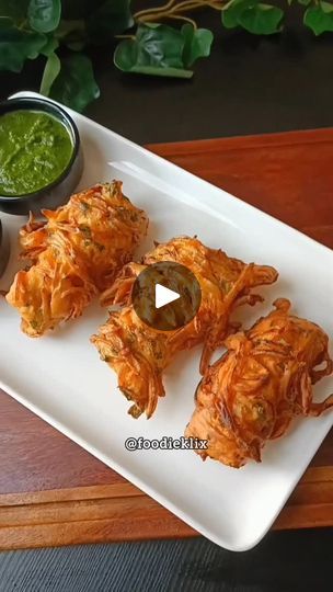 75K views · 244 reactions | 3 in 1 Onion Paneer Bread Pakora
Combining 3 recipes in one & this tastes absolutely yumm

Save and try this later
✳️❇️➖Follow➖❇️✳️ 
@foodieklix
☑️Use #foodieklix to get featured

Ingredients:-

5-6 Bread Slices
Grated Cheese
Green Chutney
Paneer Pieces
1 Cup Besan
1-2 Tbsp Rice Flour
Fresh Coriander
Finely Chopped Green Chillies
2 Sliced Onions
¼ Tsp Haldi
Salt
½ Tsp Red Chilli powder

Note: One can avoid cheese if they don’t like it, the besan batter has to be medium in consistency so that it coats around the bread properly & is not runny

#pakoda #pakodarecipe #bhajiya #paneerpakoda #snacks #eveningsnacks #explorepage #recipecreator #viralvideos #foodbloggers #uniquefood #quickrecipes #easyrecipes #trendingrecipes #trendingreels #viralvideos #starters #mumbai Instant Snacks Recipes, Dried Fruit Recipe, Bread Pakora, Fruit Press, Mumbai Food, Red Chilli Powder, Green Chutney, Trending Recipes, Evening Snacks