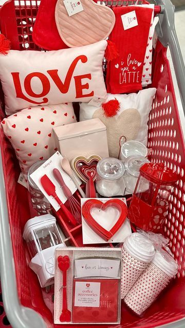 Target Valentines Decor, Candle Light Dinner Ideas, Valentine Day Aesthetic, Romantic Candlelight Dinner, Vday Decor, Target Valentines, Valentines Day Baskets, Romantic Candle Light Dinner, Valentine Gift Baskets