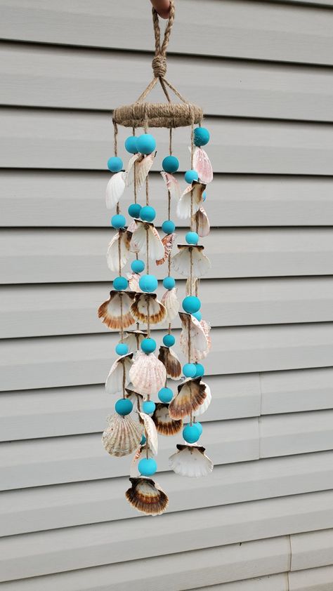 Carillons Diy, Seashell Art Diy, Seashell Wind Chimes, Wind Chimes Homemade, Shell Wind Chimes, Wind Chimes Craft, Art Coquillage, Seashell Projects, Shells Diy