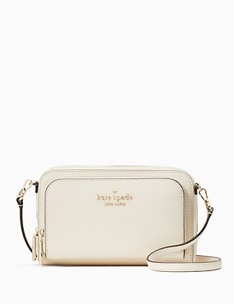 Cute Purses Aesthetic, Purses For Teens, Purses Kate Spade, Cute Small Purse, Purse For Teens, Small Black Purse, Cute Crossbody Bags, Luxury Bags Collection, Steve Madden Purse