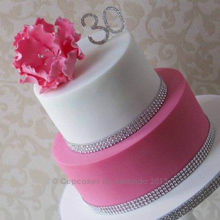 Pink & White Fantasy Flower Cake 30th Birthday Cake For Her, Birthday Cake Ideas For Adults, Birthday Cake Ideas For Adults Women, Birthday Cake For Women, 26 Birthday Cake, Birthday Cake For Women Simple, Cake For Women, Deco Cupcake, Surprise 30th Birthday