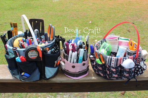 Fabric Bucket Bag Organizers! Sewing Tools Storage, Organize Craft Supplies, Sewing Storage, Project Organization, Trendy Sewing, Sewing Tutorials Free, Organize Fabric, Storage Buckets, Sewing Rooms