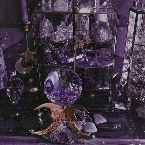 Purple Goth, Oc Board, Witch Core, Purple Vibe, Raven Queen, Dark Purple Aesthetic, Mazzy Star, Moon Witch, Magic Aesthetic