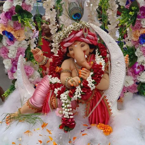 Pagdi Ganesh Murti, Feta Ganpati Murti, Ganesh Ji Murti For Home, Ganpati Bappa With Pagdi, Ganesha Idol For Ganesh Chaturthi, Ganpati Bappa Murti Decoration, Ganpati Bappa Murti For Home, Ganpati Murti Images, Ganpati Feta