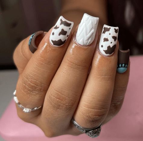 Western Nail Designs, Fur Nails, Country Acrylic Nails, Rodeo Nails, Glitter Gel Nail Designs, Cow Print Nails, Cowboy Nails, Western Nails, Beachy Nails