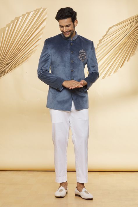 Grey jodhpuri with placement handwork motif. Comes with pant. Component: 2 Pattern: Handwork Neckline: Band Collar Sleeve Type: Full Fabric: Jodhpuri: Suede, Pant: Suiting Fabric Color: Grey Other Details:  Front shank buttons Side pocketed pant Occasion: Reception - Aza Fashions Reception Outfit For Men, Blazer For Men Wedding Reception, Jodhpuri Mens, Men Wedding Clothes, Jago Outfit, Cocktail Dress For Men, Jodhpuri Suits For Men Wedding, Unique Mens Wedding Suits, Mens Indo Western