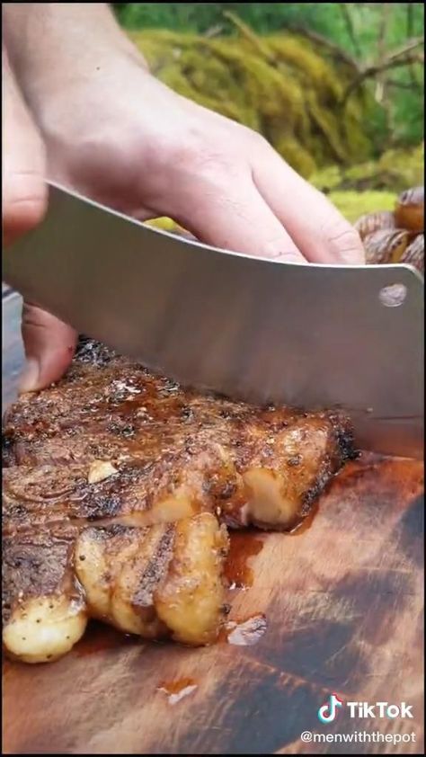 How To Make Steak, Dinner Recipes For Two, Dinner Recipes Easy, Grilled Steak Recipes, Dinner Recipes Healthy, Dinner Recipes For Family, Recipes For Two, Campfire Food, Fire Cooking