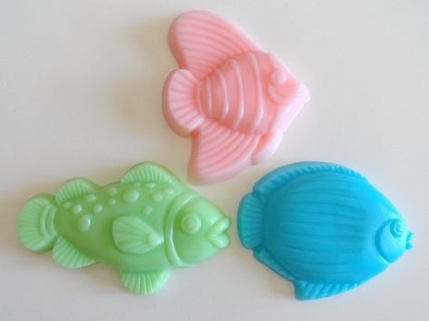 Kids Fish Soap, Set of 3 Bathroom Themes Ideas, Fish Soap, Diy Bubble Bath, Lip Balm Diy, Fish Bathroom, Mud Masks, Face Tightening, Mask Skincare, Homemade Facial Mask