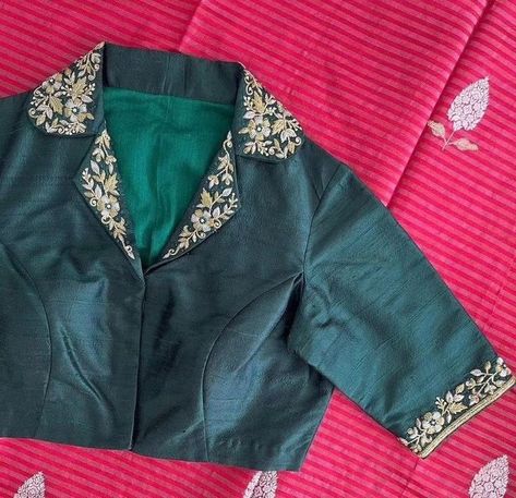 Collar Work Blouses, Collar Maggam Work Blouses, Silk Sari Blouse Designs Latest, Coat Collar Blouse Design, Green Maggam Work Blouse, Georgette Blouse Designs, Saree Blouse Modern, Zardosi Blouse, Ready Made Saree