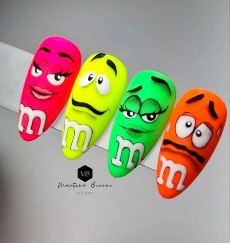 M&m Nails Designs, Nail Art Themes Ideas, Hand Painted Nail Art Creative, M&m Nails, Crazy Nail Art Unique, Elmo Nails, Candy Nails Designs, Pop Art Nails Designs, Trendy Halloween Nails