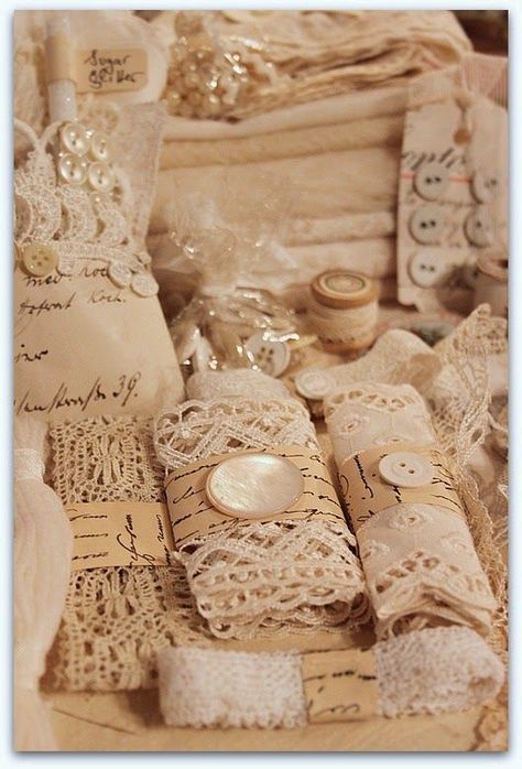 Have you ever wondered what to do with those tiny smalls in your booth? Today we are sharing ideas on how to deal with those. I don't know a... Antique Booth Ideas, Vintage Sewing Notions, Lace Crafts, Granny Chic, Pearl And Lace, Linens And Lace, Antique Linens, Shabby Vintage, Button Crafts