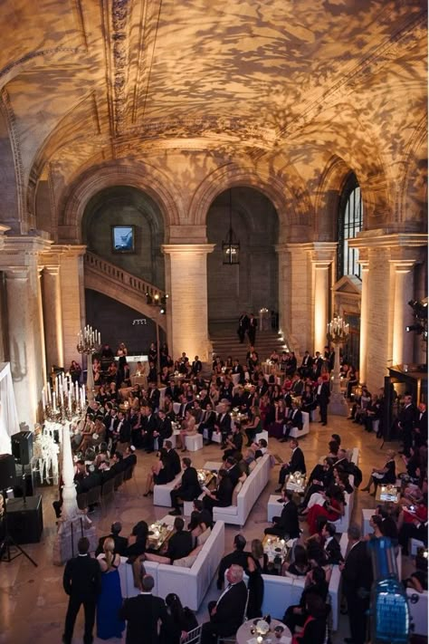 New York Public Library #SJSEvents #SJS #SonalJShah #IndianWeddings #sjsbook #NYC #weddingvenue #nycweddings New York Public Library Wedding, Wedding Venues New York, Nyc Library, Nyc Public Library, Beautiful Venues, Public Library Wedding, Nyc Landmarks, Fall Wedding Ceremony, Wedding Venues Indoor