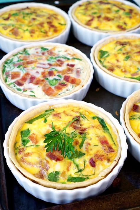 Quiche Recipes For 2, Single Serving Quiche, Ramekin Quiche Recipes, Quiche For Two Recipe, Quiche For One Person, Single Serve Quiche, Christmas Dinner For 30 People, Single Serve Quiche Recipes, Easy Brunch For Two