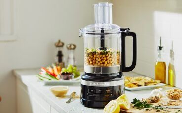 What Is a Food Processor Used For? | KitchenAid Wedding Registry Essentials, Kitchenaid Food Processor, Food Processor Uses, Peter Jones, Cup Food, Countertop Appliances, Russell Hobbs, Best Appliances, Sliced Tomato