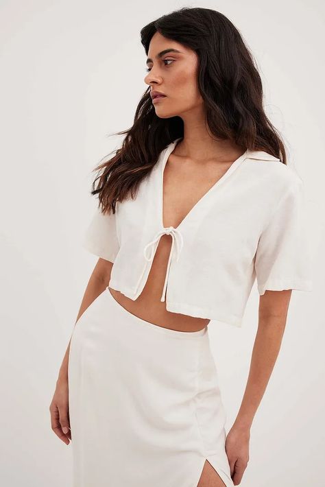 Modern Monochrome | NA-KD Modern Monochrome, Tie Front Top, Linnet, Cropped Tops, Future Fashion, Front Tie Top, White Crop Top, Na Kd, Cropped Top