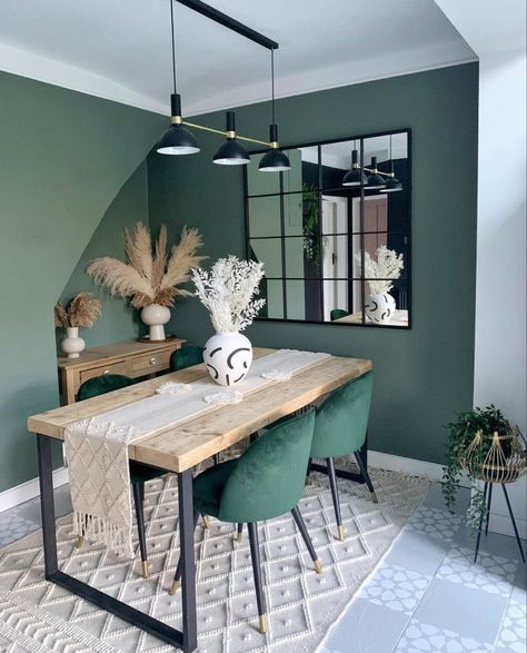 Green Dining Room, Dining Room Combo, Green Walls, Living Room Green, Green Rooms, Decor Home Living Room, Living Room Decor Apartment, Living Room Inspo, Apartment Living Room