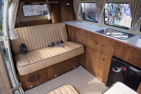 Volkswagen Bus Camper, Vw Conversions, Vw Bus T3, Volkswagen Interior, Vw Syncro, Vw Bus Interior, Wooden Tv Stand, Mercedes Camper, T3 Vw