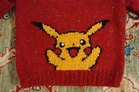 Bat Signal, Superhero Logos, Ravelry, Bat, Pikachu, Knit Crochet, Pokemon, Diy Projects, Knitting