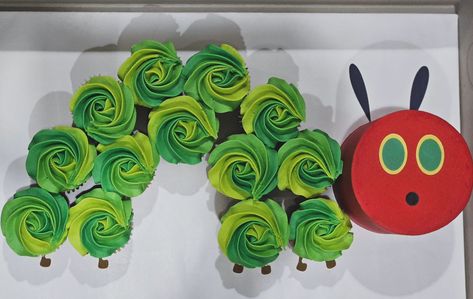 The Very Hungry Caterpillar smash cake and cupcakes 🥹🫶 Hungry Caterpillar Desserts, Very Hungry Caterpillar Cake Smash, Hungry Caterpillar Smash Cake, Smash Cake And Cupcakes, Hungry Caterpillar Cupcakes, Very Hungry Caterpillar Birthday Party, Hungry Caterpillar Cake, Caterpillar Cake, Caterpillar Party