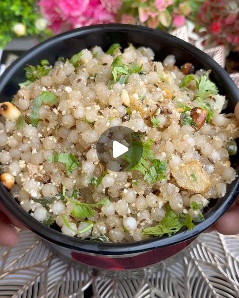 Upwas Recipes Indian, Upvas Recipes, Tapioca Pearls, Indian Dishes, Special Recipes, Mashed Potatoes, Peanut, Quick Saves