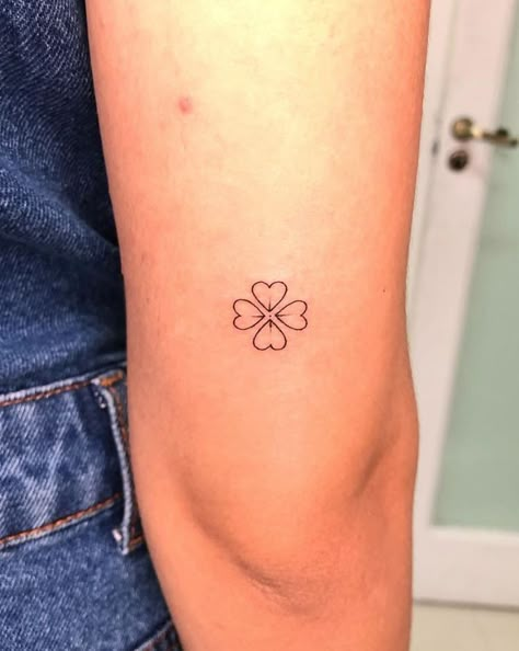 The Best 100 First Tattoo Ideas - TheTatt Cute Shamrock Tattoo, Fine Line Irish Tattoo, Lucky Charms Tattoo, Lucky Penny Tattoo, Penny Tattoo Ideas, Small First Tattoo Ideas, Peace Tattoos For Women, Charmed Tattoo, Lucky Clover Tattoo