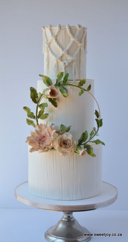 Boho Themed Wedding Cake, Boho Cake Design, Simple Boho Wedding Cake, Macrame Wedding Cake, Boho Themed Cake, Boho Style Cake, Macrame Cake, Pampas Cake, Bolo Boho