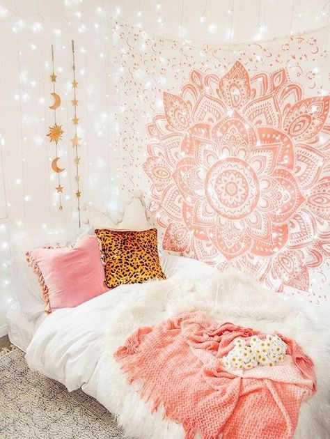 Mandala Print Tapestry | SHEIN USA Room Decor Bedroom Rose Gold, Rose Gold Room Decor, Wall Tapestry Decor, Pink Tapestry, Pink Dorm Rooms, Boho Dorm Room, Gold Room Decor, Pink Dorm, Boho Dorm