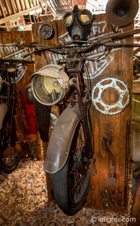 Motorcycle Garage Ideas, Biker Decor, Cafe Ole, Biker Bar, Farmhouse Lamps, Motorcycle Garage, Farmhouse Pendant Lighting, Wooden Boards, Garage Ideas