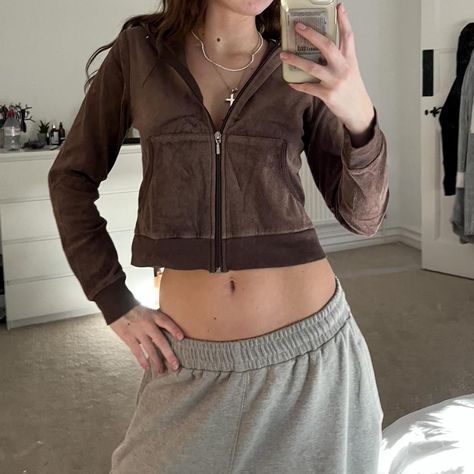 Brown cropped zip up velour jacket/ hoodie quite... - Depop Cropped Zip Up Outfit, Zip Up Outfit, Brown Jacket Outfit, Y2k Tracksuit, Velour Jacket, Brown Hoodie, Cropped Zip Up, Tracksuit Tops, Jacket Hoodie