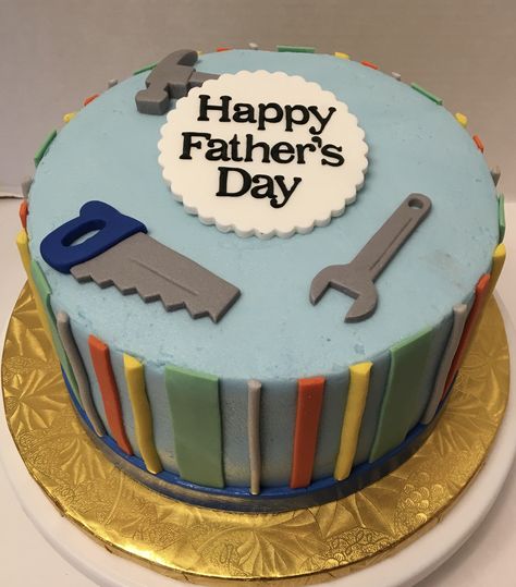 Dessert For Father's Day, Father Day Cake Designs, Father’s Day Cake Ideas, Father's Day Cake Designs, Christmas Dessert Recipes Easy, Chocolate Trifle Desserts, Desserts For Christmas, Food For Christmas, Birthday Cake For Father