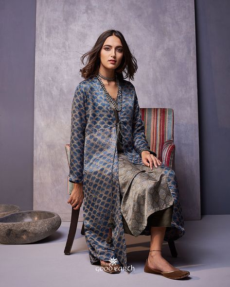 Gajji silk with an Ajrak handblock print #GoodEarthSustain Kamiz Pattern, Silk Dress Outfit Classy, Silk Kurtas, Silk Dresses Outfit, Punjabi Dresses, Silk Kurti Designs, Contemporary Clothes, Winter Suits, Punjabi Outfits