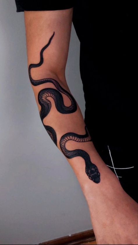 Wrapped Snake Tattoo, Snake Tattoo Arm Men, Forearm Tattoo Snake, Snake Tattoos Forearm, Snake Tattoos Arm Wraparound, Snake Tattoos Men, Snake Tattoo Design For Men, Arm Tattoo Snake, Forearm Snake Tattoo