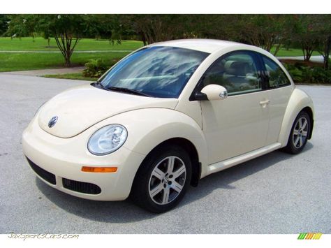 Volkswagen Convertible, Vw Beetle Convertible, Volkswagen Beetle Convertible, Vw New Beetle, Bug Car, Volkswagen New Beetle, Car Deco, Beetle Car, Beetle Convertible