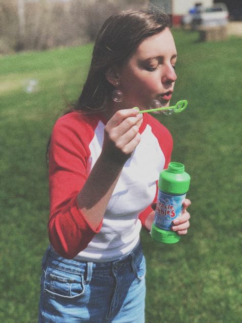 Someone Blowing Bubbles, Blowing Bubbles Reference, Bubbly Character Poses, Person Blowing Bubbles, Blowing Bubbles Photography, Walking References, Blowing Bubbles Drawing, Hand Study, Bubbles Photography