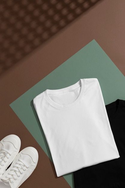 Premium Photo | Shirt mockup concept with plain clothing Tshirt Mockup Free, Plain Clothing, Clothing Templates, Plain White T Shirt, Fabric Pictures, Clothing Mockup, Tshirt Mockup, Hijab Tutorial, Plain Tshirt