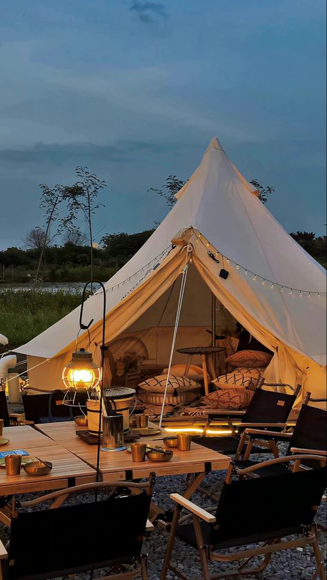 Place Aesthetic, Tourism Design, Glamping Ideas, Yurt Tent, Car Canopy, Family Tent Camping, Safari Tent, Luxury Tents, Art Camp