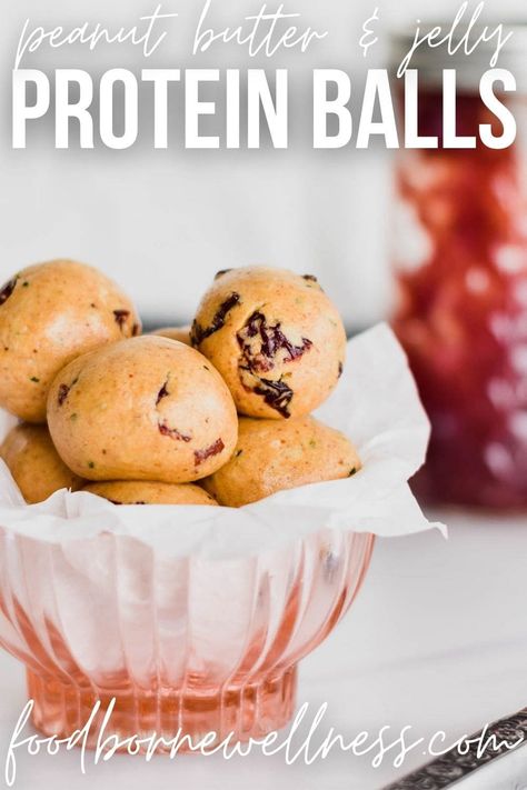 Pb J Sandwiches, Grain Free Diet Recipes, High Protein Snack, Hiking Food, Protein Snack, Protein Powder Recipes, Protein Balls, Peanut Butter And Jelly, Peanut Butter Jelly