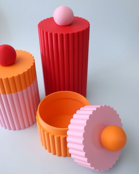 3d printed ‘Cupcake Organizers’ with interchangable components. . . . #3dprinting #3dprintedorganizer #3dprinteddesign #pla #bambulab #interchangable #interchangabledesign 3dprinting Ideas Projects, 3d Printer Useful Ideas, Aesthetic Things To 3d Print, 3d Printing Gifts Cute Ideas, 3d Printed Gifts For Her, 3d Prints Ideas, 3d Printing Gift Ideas, 3d Printing Ideas Creative, 3d Printer Projects Ideas